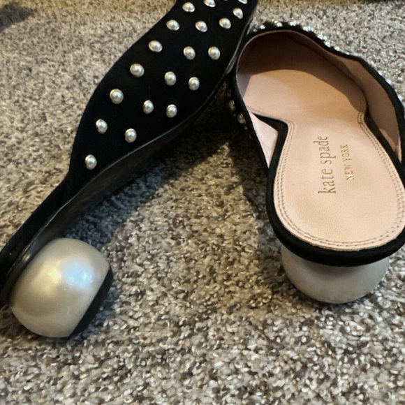 Authentic Kate Spade ♠️ Honor Pearl Mules, Size 9b - Picture 3 of 6